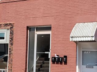 303 1/2 S Osage Ave APT 3, Bartlesville, OK 74003