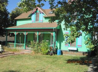 423 9th Ave, Langdon, ND 58249