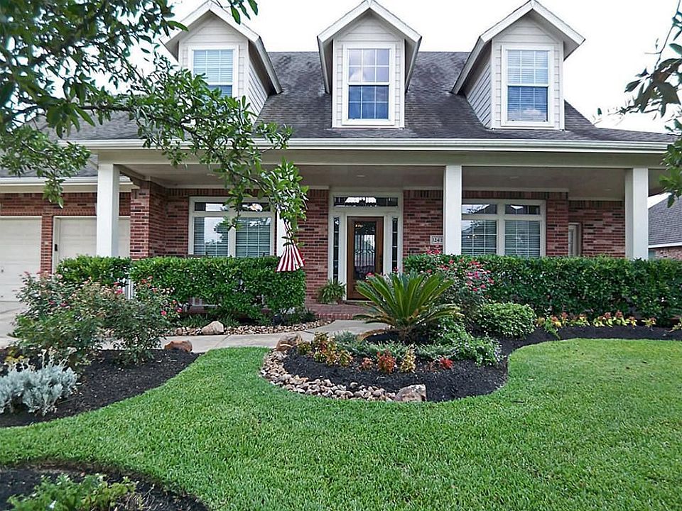 1st image of 12411 Mossy Woods Dr