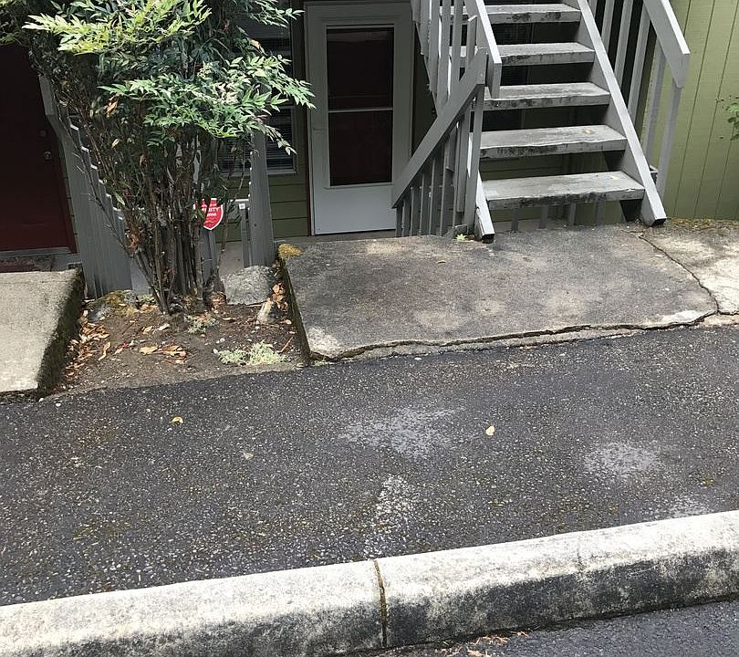 1st image of 500 N National Ave #31