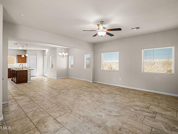 5th image of 2041 Blue Valley Ave