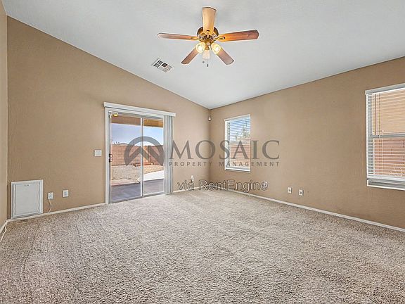 4th image of 272 W Settlers Trl
