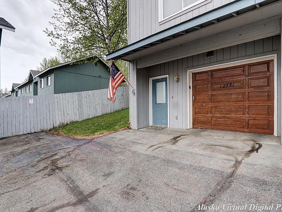 2nd image of 12331 Lake St #D-8
