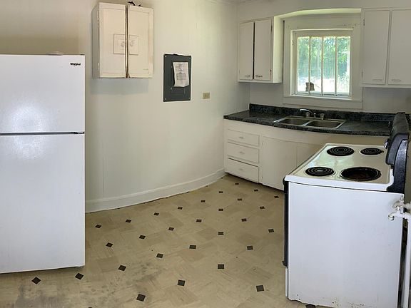 2nd image of 1328 N 5th Ave #2
