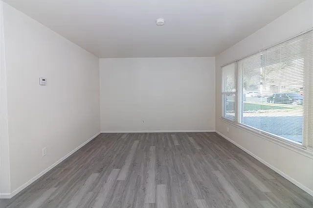 3985 Stanton St — Photo 7