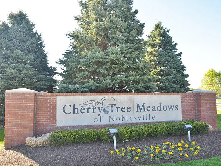 6917 Tree Top Ln — Photo 29