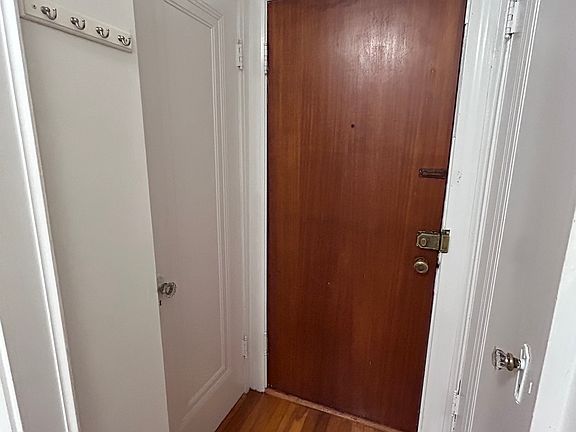 4th image of 249 Chestnut Hill Ave APT 43