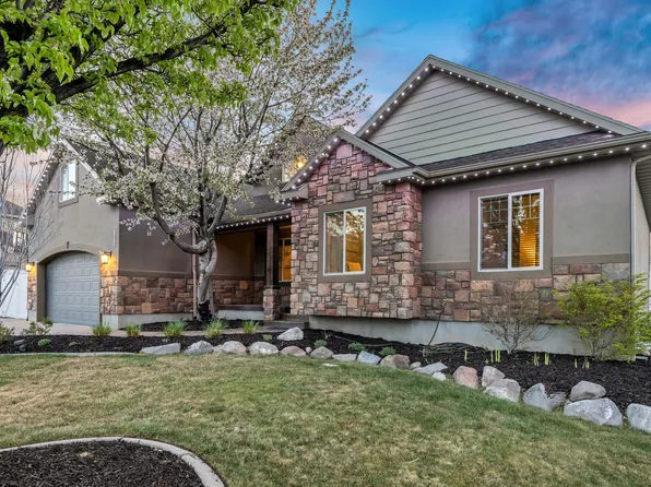 5612 W High Spirit Ct S, Herriman, UT 84096