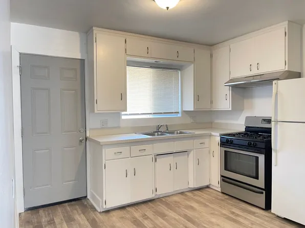 319 S. Alessandro St., 319 S Alessandro St APT A, Hemet, CA 92543