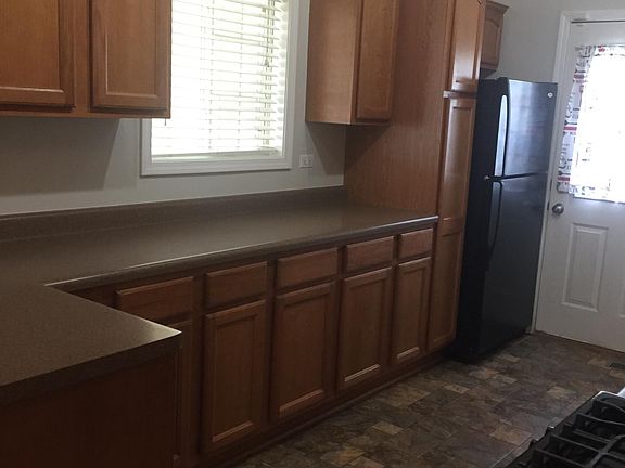 5th image of 506 Avalon Dr