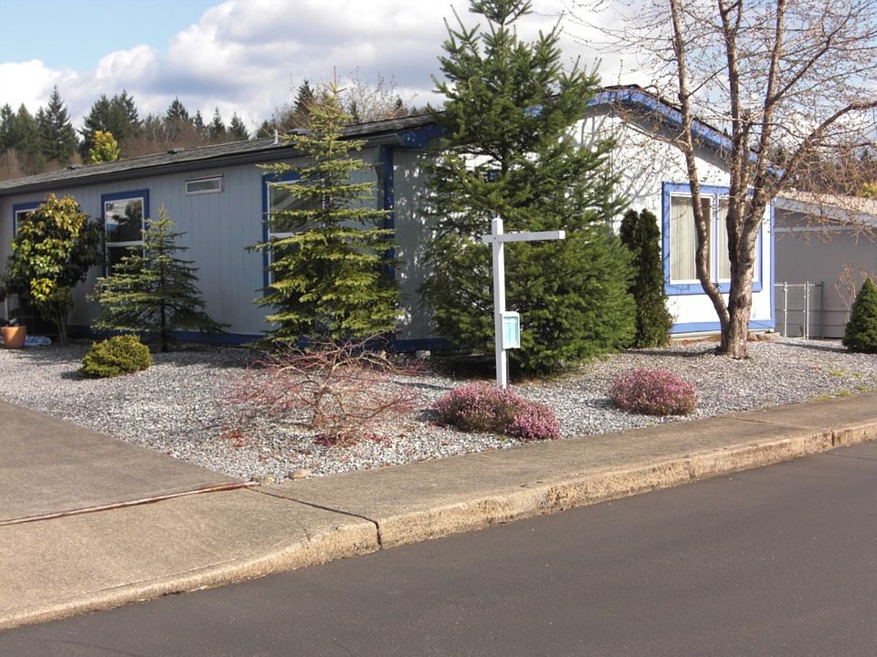 1st image of 706 Dennis St SE #103