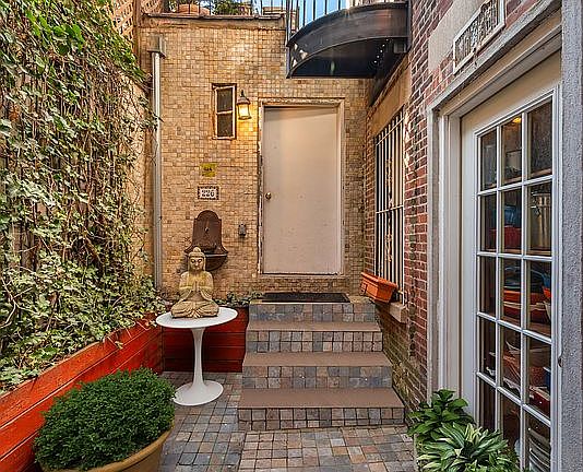 5th image of 226 W 139th St