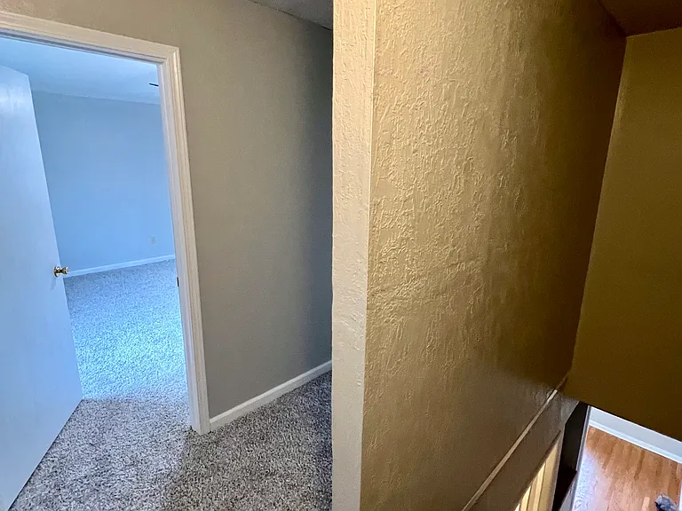 Upstairs Bedroom/Stairs