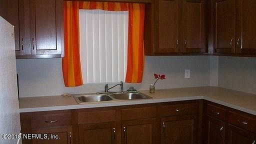 5th image of 6062 Bartholf Ave