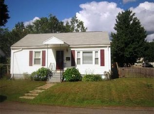 85 Lupine Rd, Lowell, MA 01850