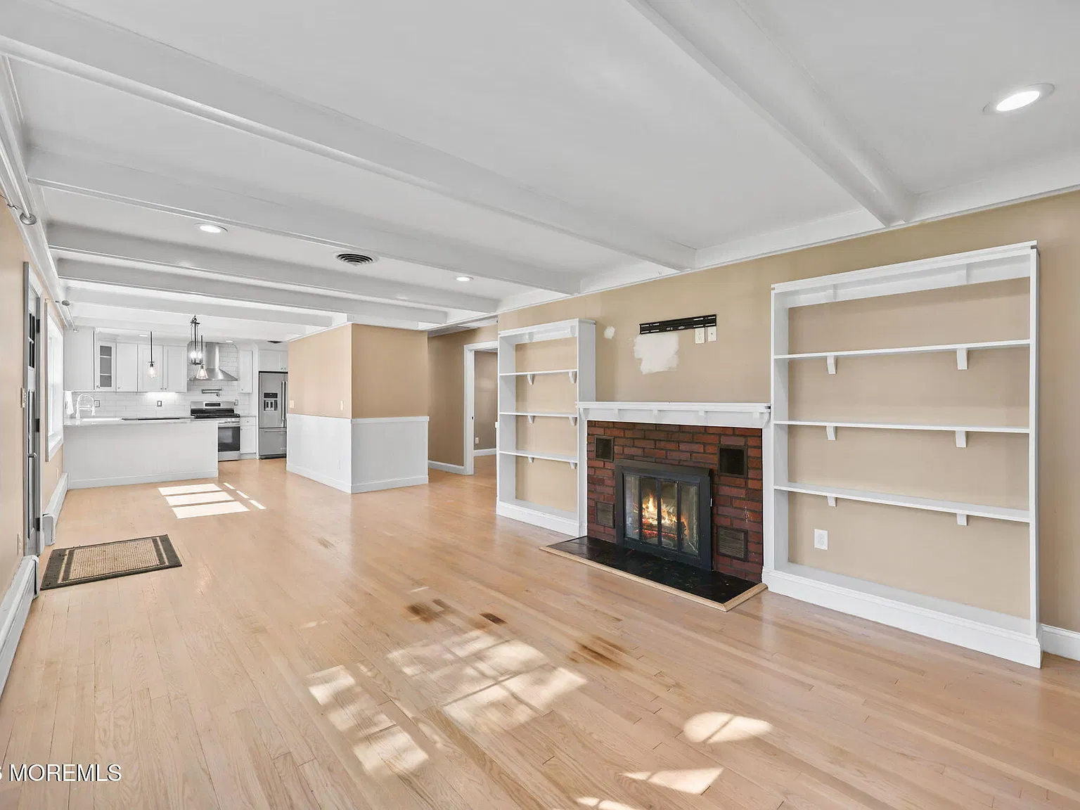 2 bed, 1.5 bath, $3,250 — Photo 4