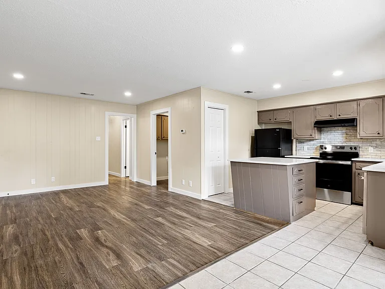 704-706 Acorn Dr #706 — Photo 20