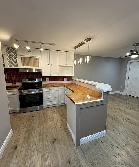 213 N Kent St — Photo 1