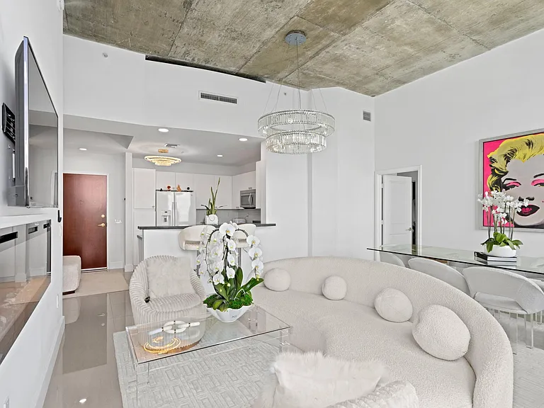 300 S Australian Ave #1608 — Photo 4