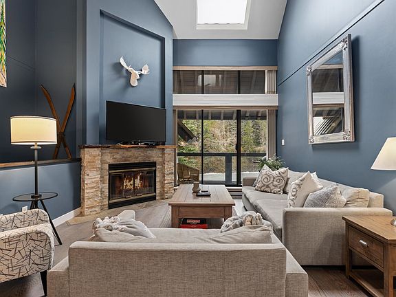 2nd image of 4857 Painted Cliff Rd #8