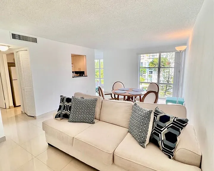 17574 Atlantic Blvd #4-416 — Photo 16