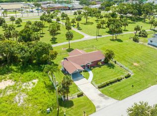 4560 30th Ave, Vero Beach, FL 32967