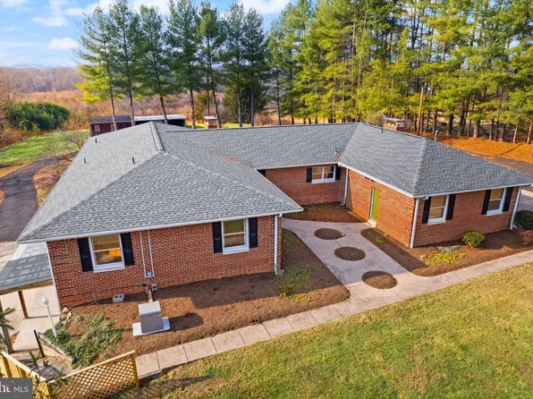 375 Seven Ponds Rd, Amissville, VA 20106