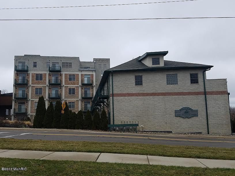1st image of 1117 Broad St Unit 6C