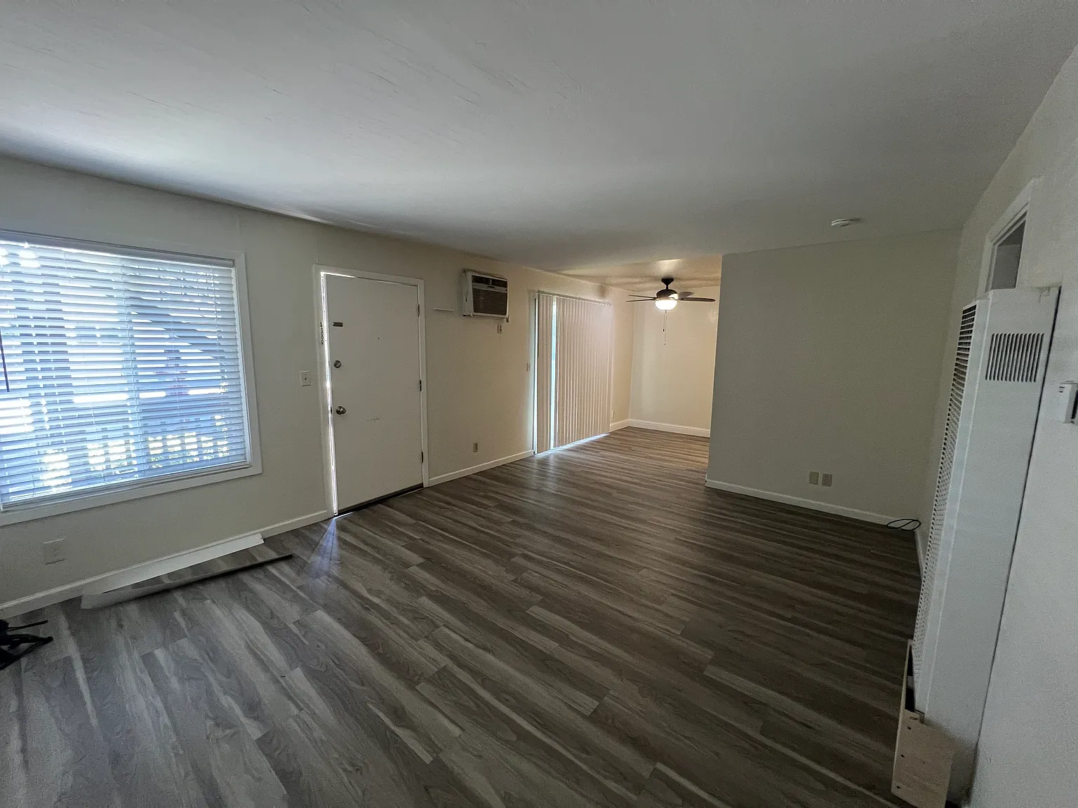 1 bed, 650 sqft, $1,895 — Photo 2