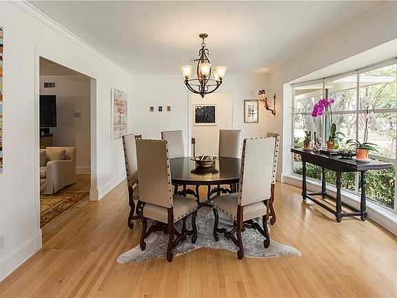 3rd image of 6127 Town Hill Ln