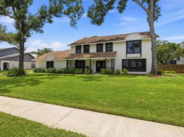 11007 Theresa Arbor Dr, Temple Terrace, FL 33617