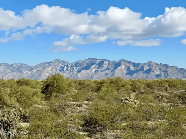 12403 N Klos Dr, Tucson, AZ 85742