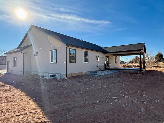 4th image of 1198 Grayhawk Loop