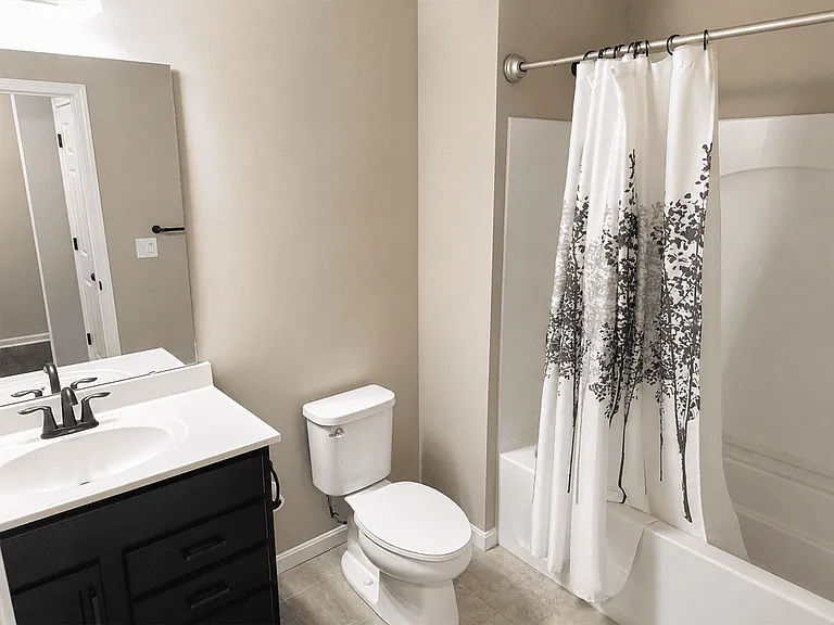 1691 Glade Valley Dr — Photo 7