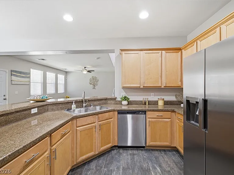 321 Arrowbird Ave — Photo 19