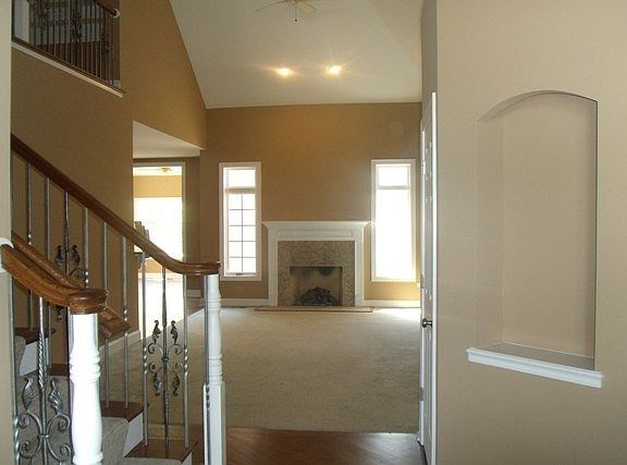 4th image of 4017 Ashwood Park Ct #0