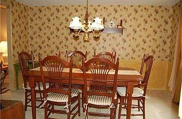 5th image of 3760 Bradley Dr