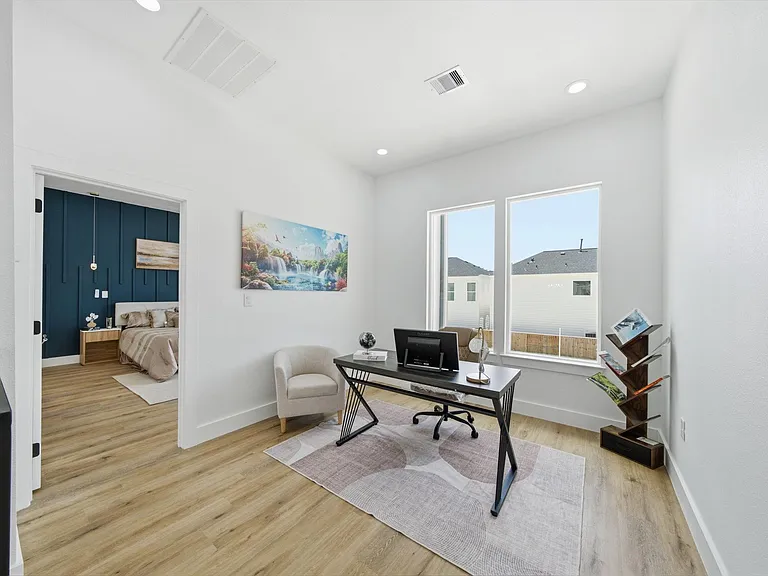 8910 Knoll Leaf Dr — Photo 11