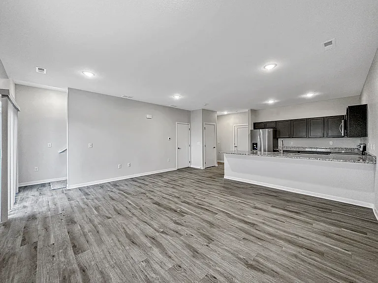 701 NE 60th St #1 — Photo 6