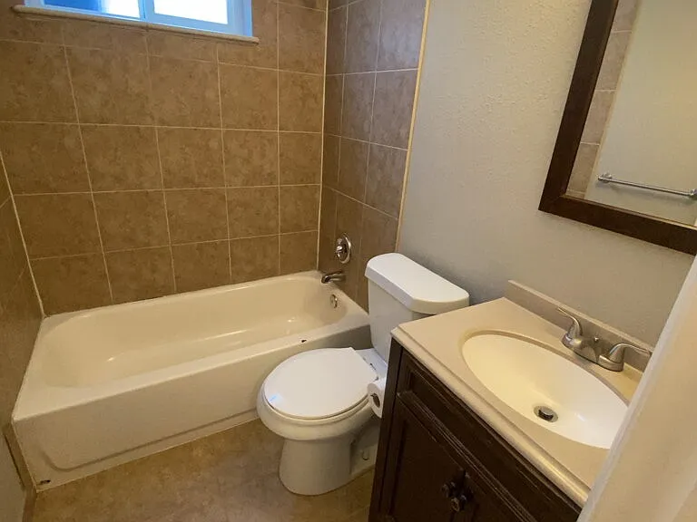2339 S Race St — Photo 7