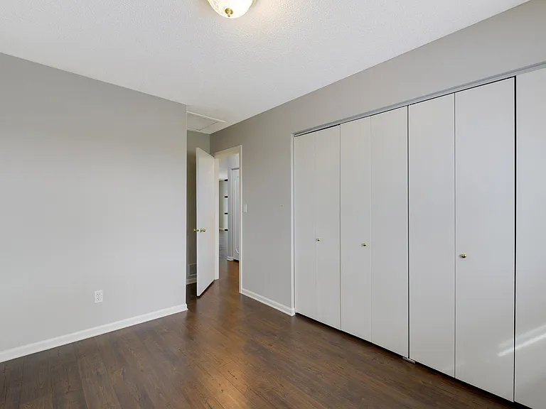 2705 Terraceview Ct — Photo 10