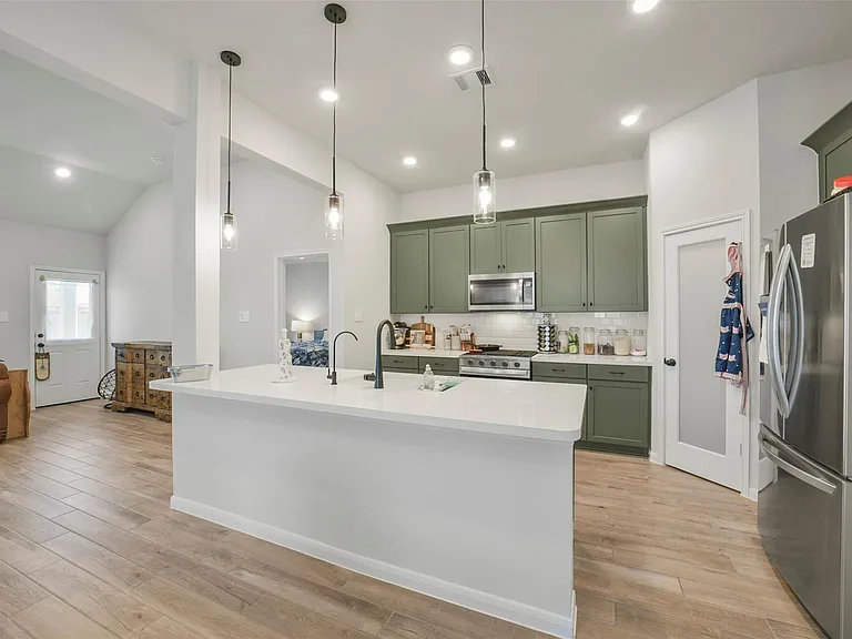5202 Hazel Vista Ln — Photo 5