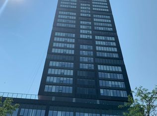 203 College St #2207-C01, Toronto, ON M5T 0C8