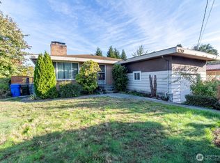 1210 N 33rd Place, Renton, WA 98056