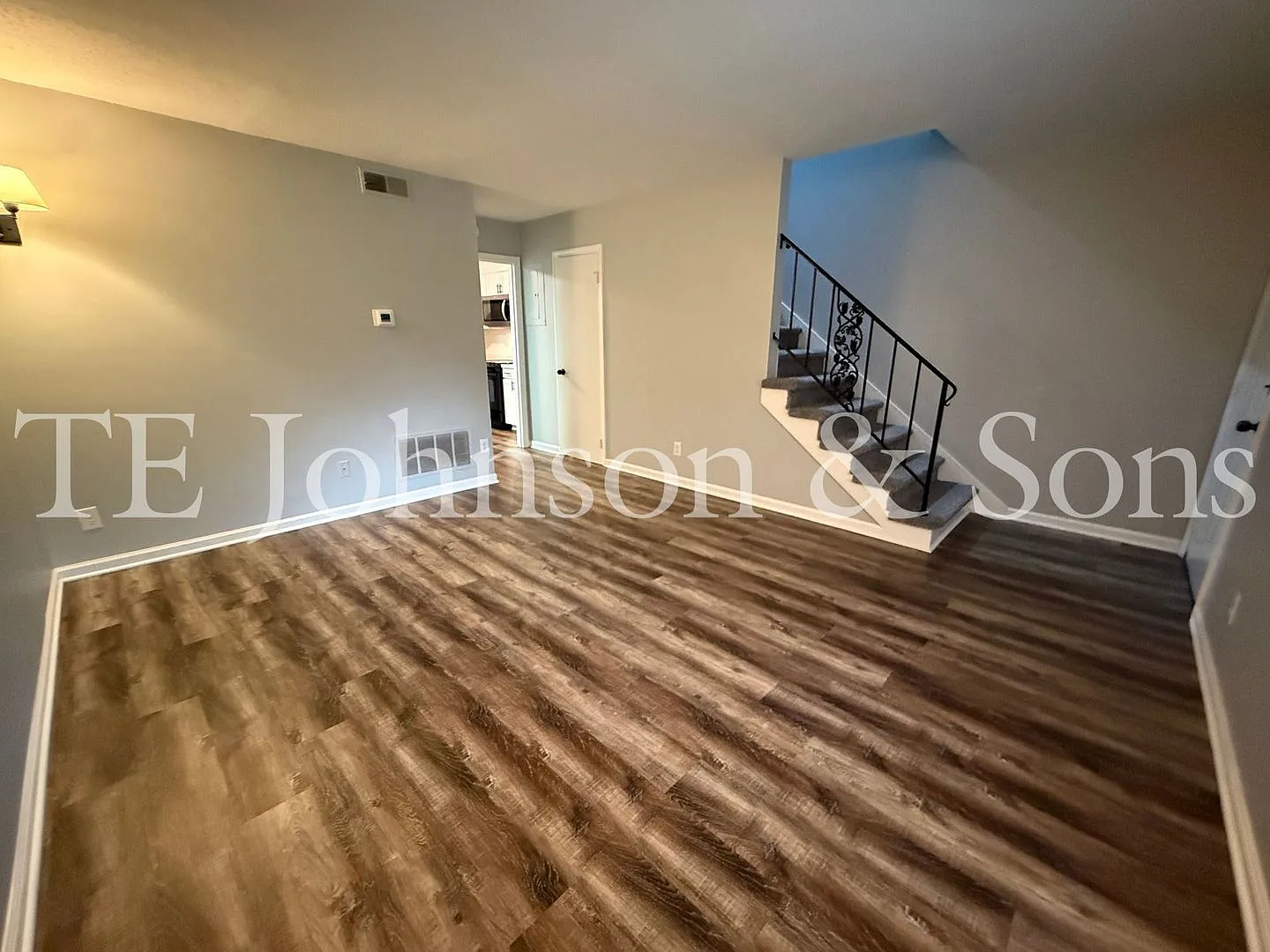 Charming 2BR Townhome with Updated Finishes & Off-Street Parking — Photo 4
