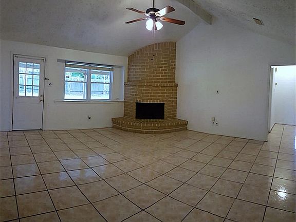 4th image of 11507 Green Glade Dr