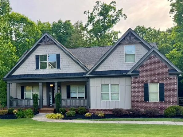366 Dawson Manor Dr, Dawsonville, GA 30534