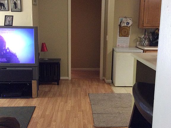 2nd image of 203 Maderia Ct
