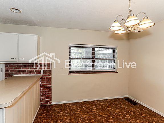 5th image of 2161 Sylved Ln