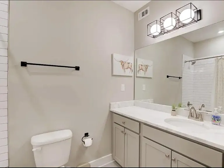 26 N McLean Blvd #101 — Photo 15